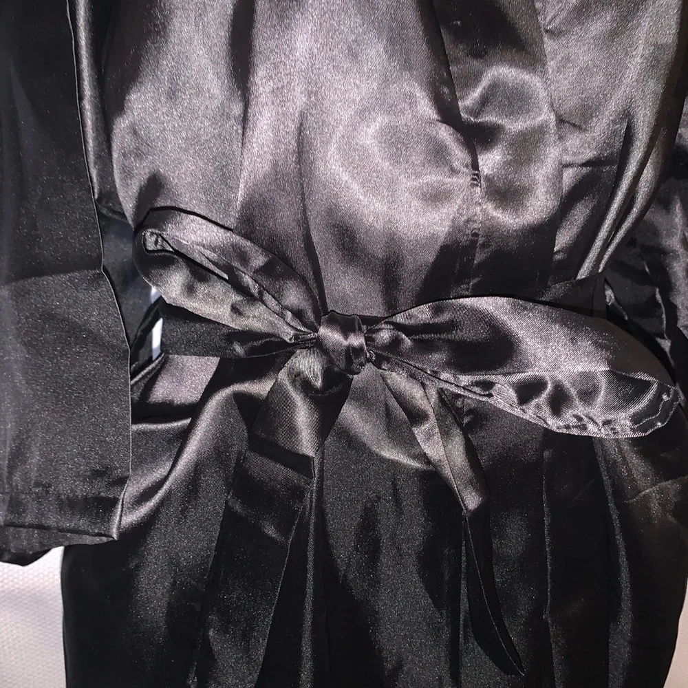 Bride Silk Wedding Robe - Picture 5 of 6
